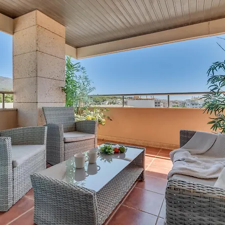 Apartment Vacation I The Sunrise Golden Mile Flat, Next To Convention Center, Recently Refurbished, Prime Location, 300m To The *