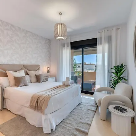 Vacation I The Sunrise Golden Mile Flat, Next To Convention Center, Recently Refurbished, Prime Location, 300m To The *