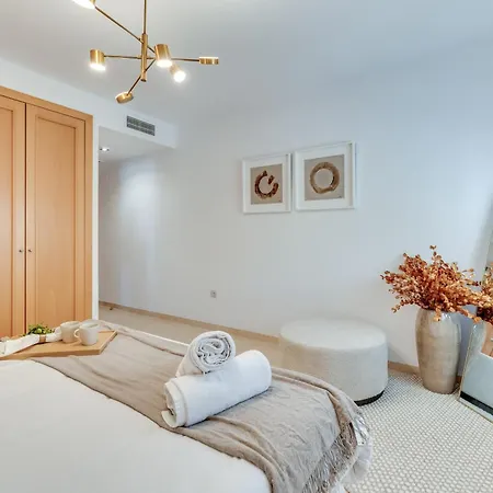 Vacation I The Sunrise Golden Mile Flat, Next To Convention Center, Recently Refurbished, Prime Location, 300m To The 아파트 마르베야