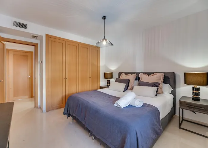 Vacation I The Sunrise Golden Mile Flat, Next To Convention Center, Recently Refurbished, Prime Location, 300m To The * Marbella